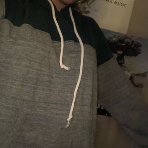 american eagle lightweight hoodie